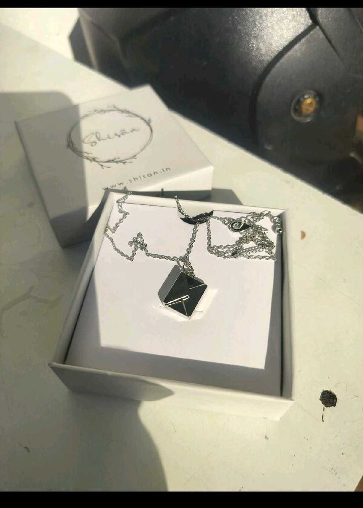 Shiasa Black Cube Necklace