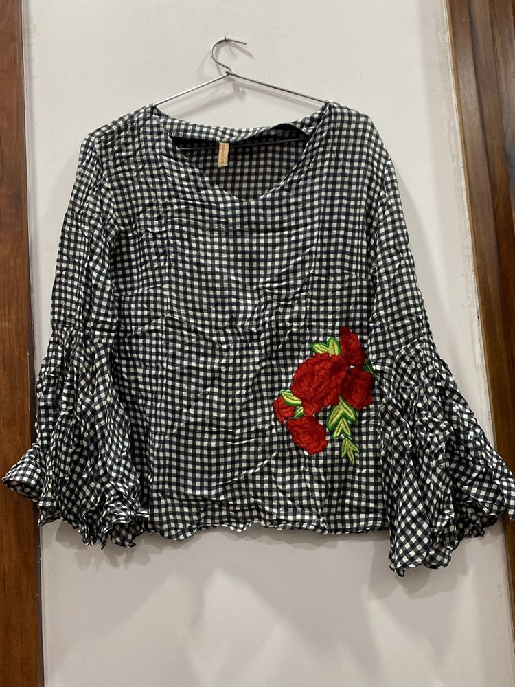 Black Bell Sleeves Top