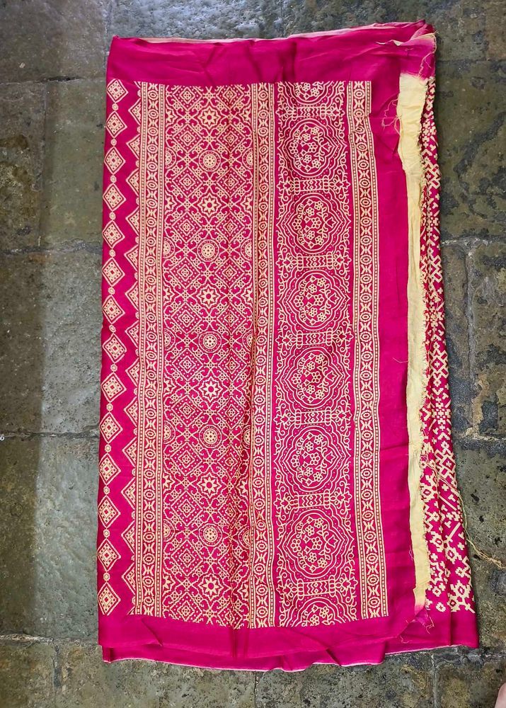 Rani Pink Printed Saree