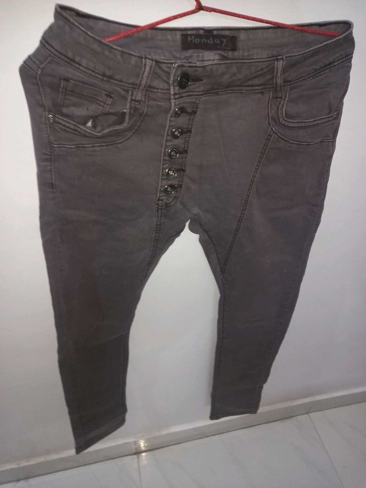 🌸🌸PREMIUM WEAR JEANS🌸🌸