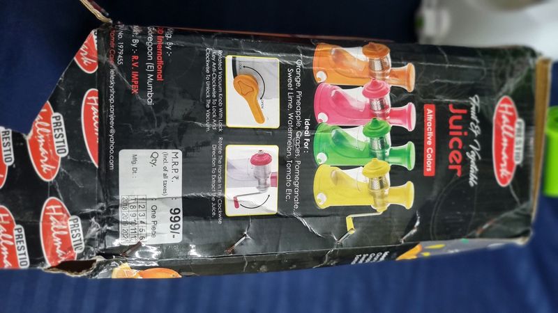 Manual Juicer.. Used Only 1 Time