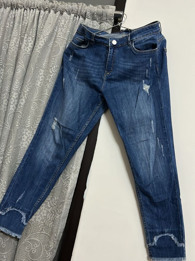 Distressed Denim Jeans