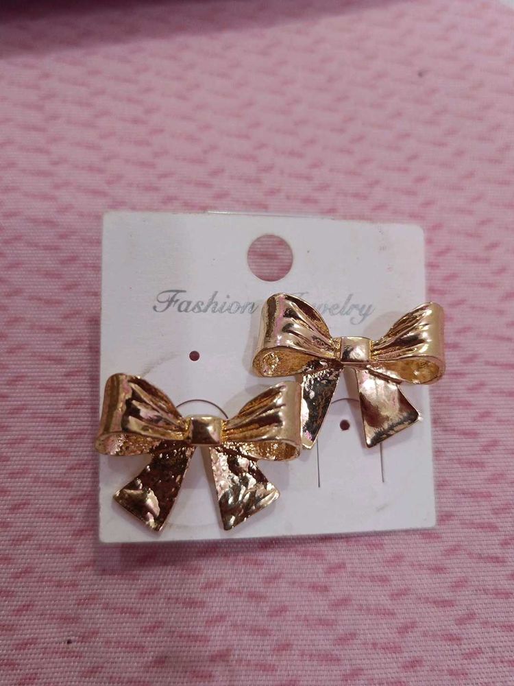 Bow Earrings 🎀