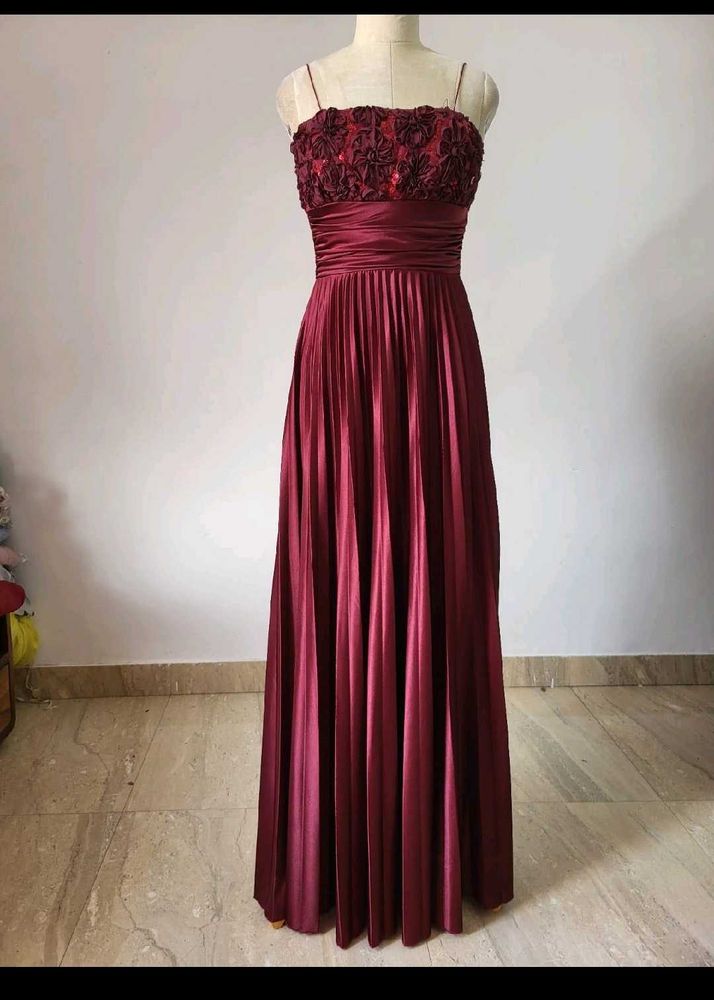Floral Embroidery Evening Gown 🎀💗💝