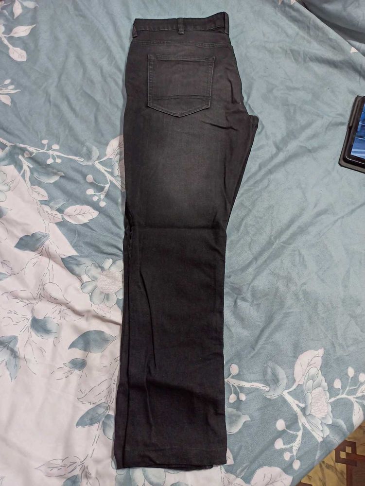 Stylish Black Jeans
