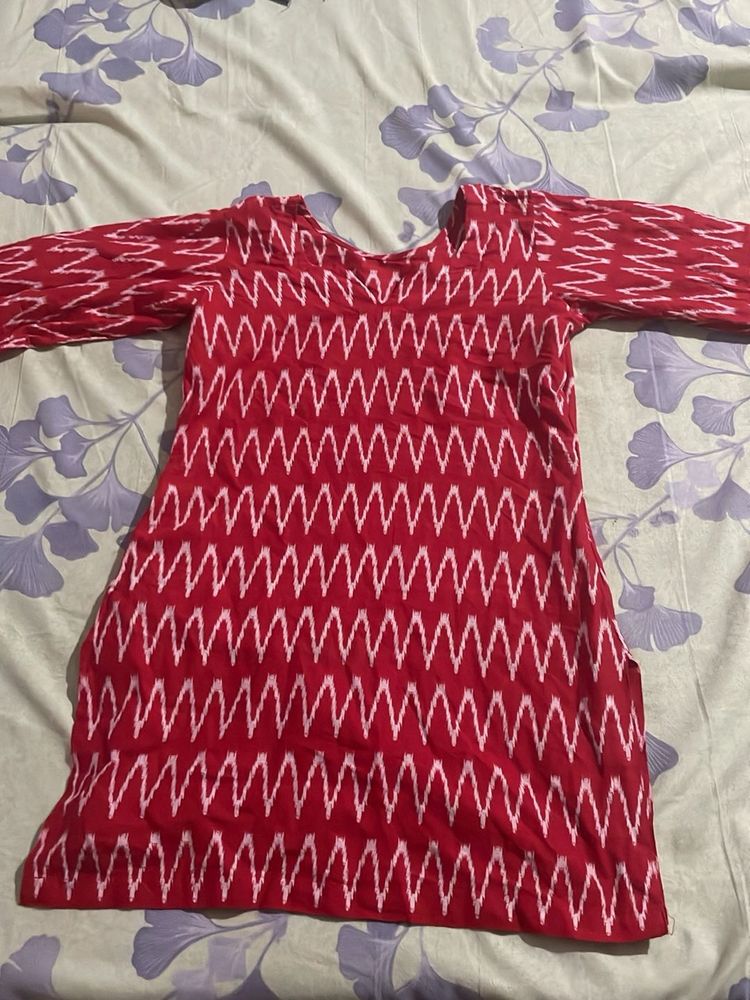Red &amp; White Kurta