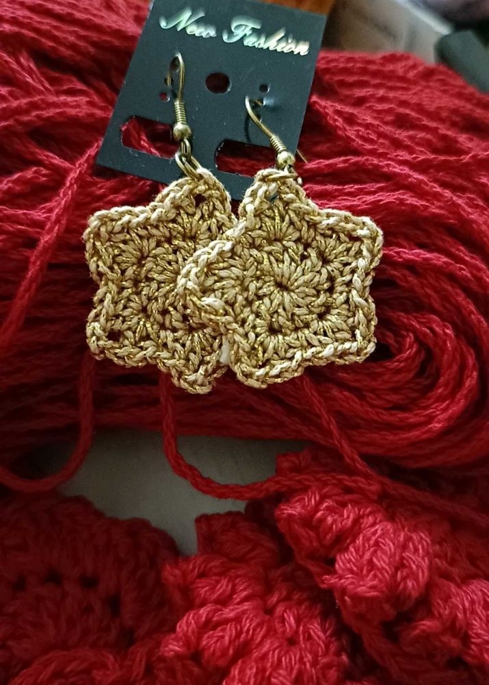 Golden Star Earrings