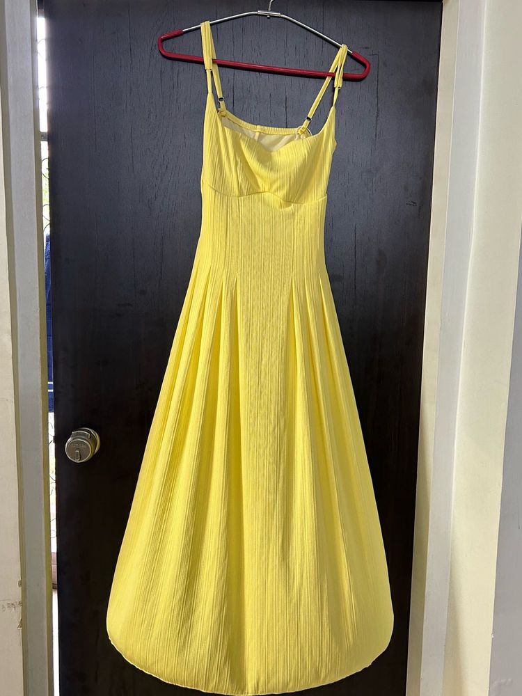 Savana New Butter yellow dress