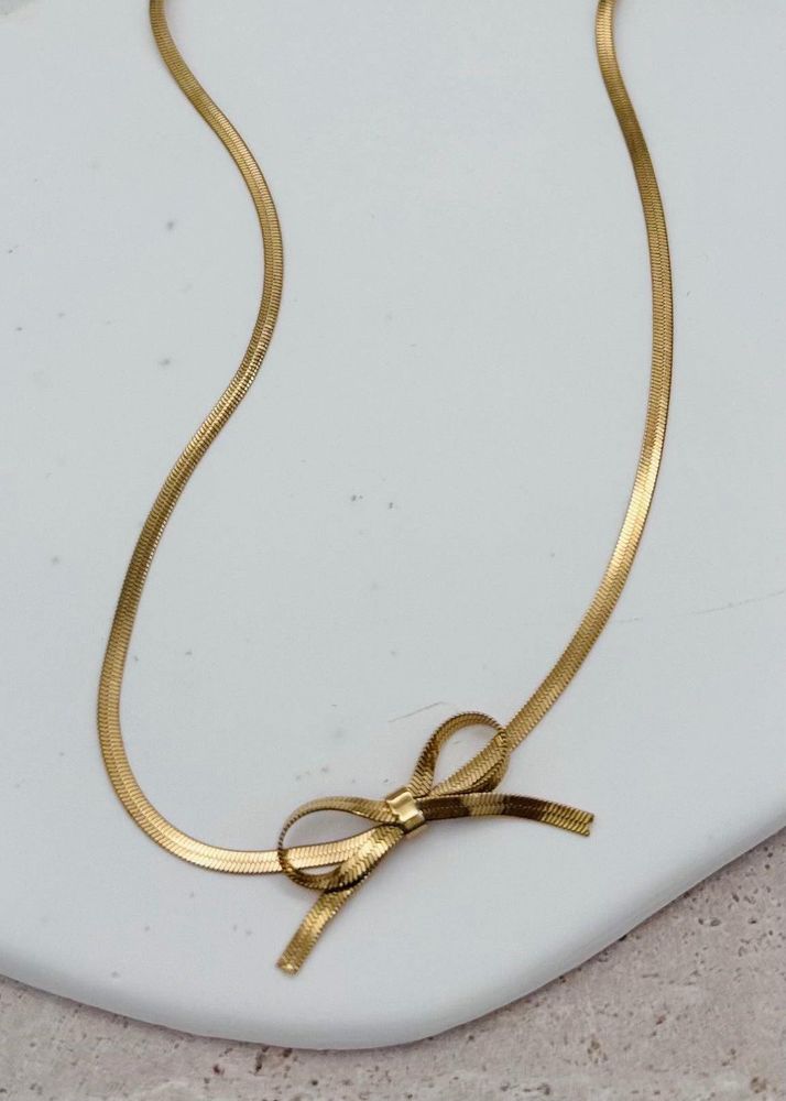 Trending Bow Necklace