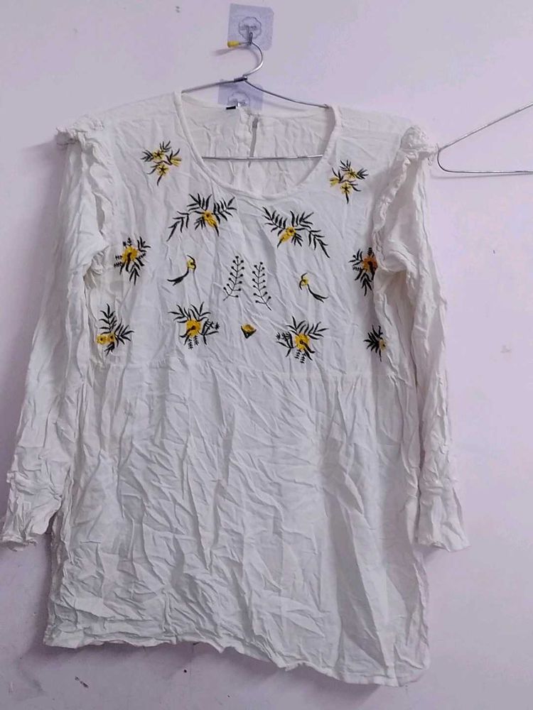 White Floral Embroidered Top,used