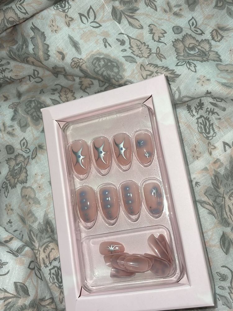 Pinkish-Nude Almond Press On Nails