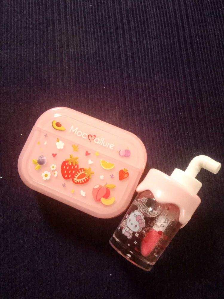 Cute Makeup Accessories