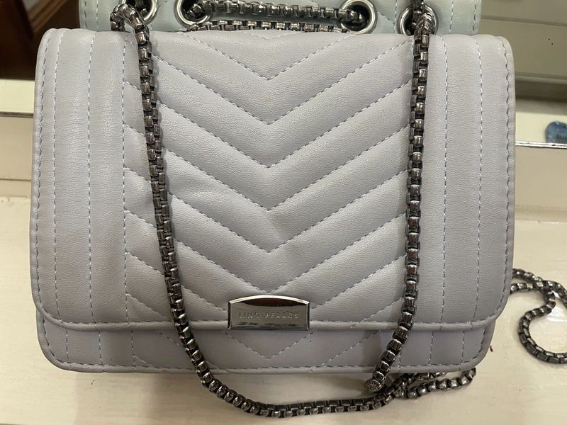 Chic Silver Crossbody Bag