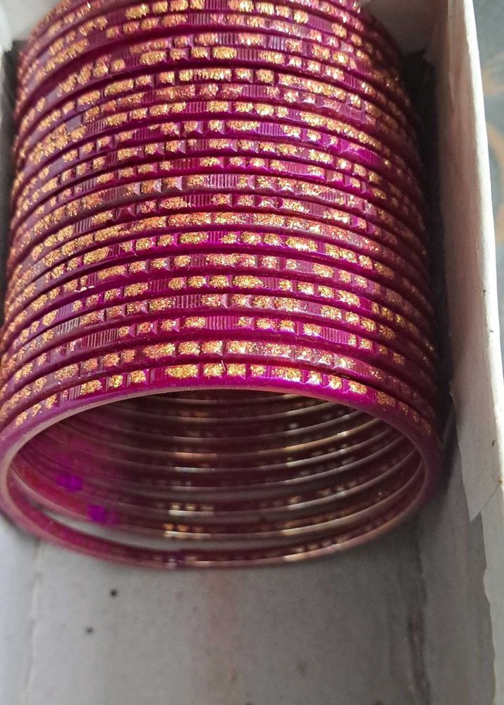 Pink Glitter Glass Bangles (22 Pieces)