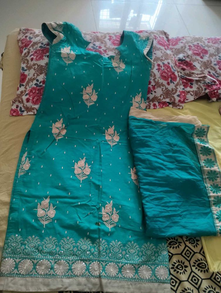 Teal Kurta With Dupatta