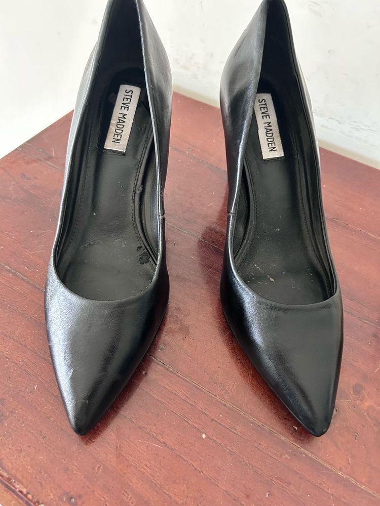 Black Steve Madden Heels