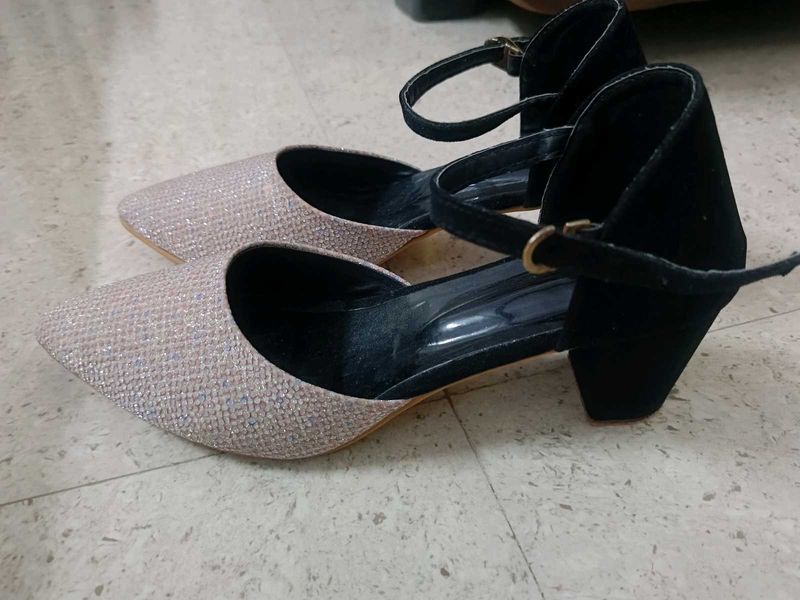 Velvet +Glitter Heel