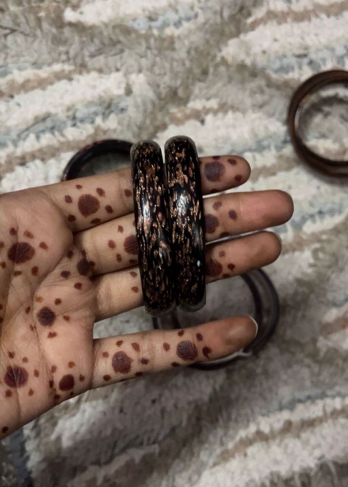 Set of Bangles 4 pairs