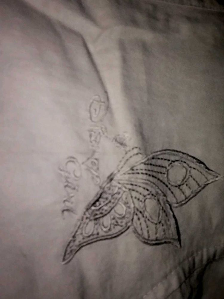 Very Beautiful T-shirt For Women Size-m