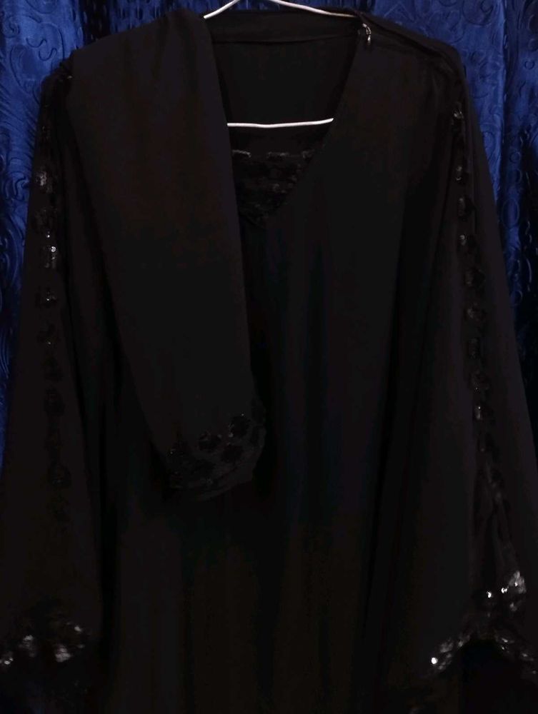 Naqab In Black🖤