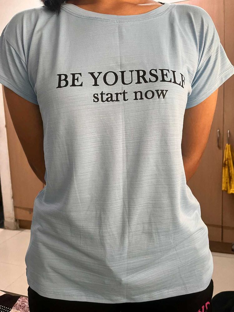 Active Wear Tishirt
