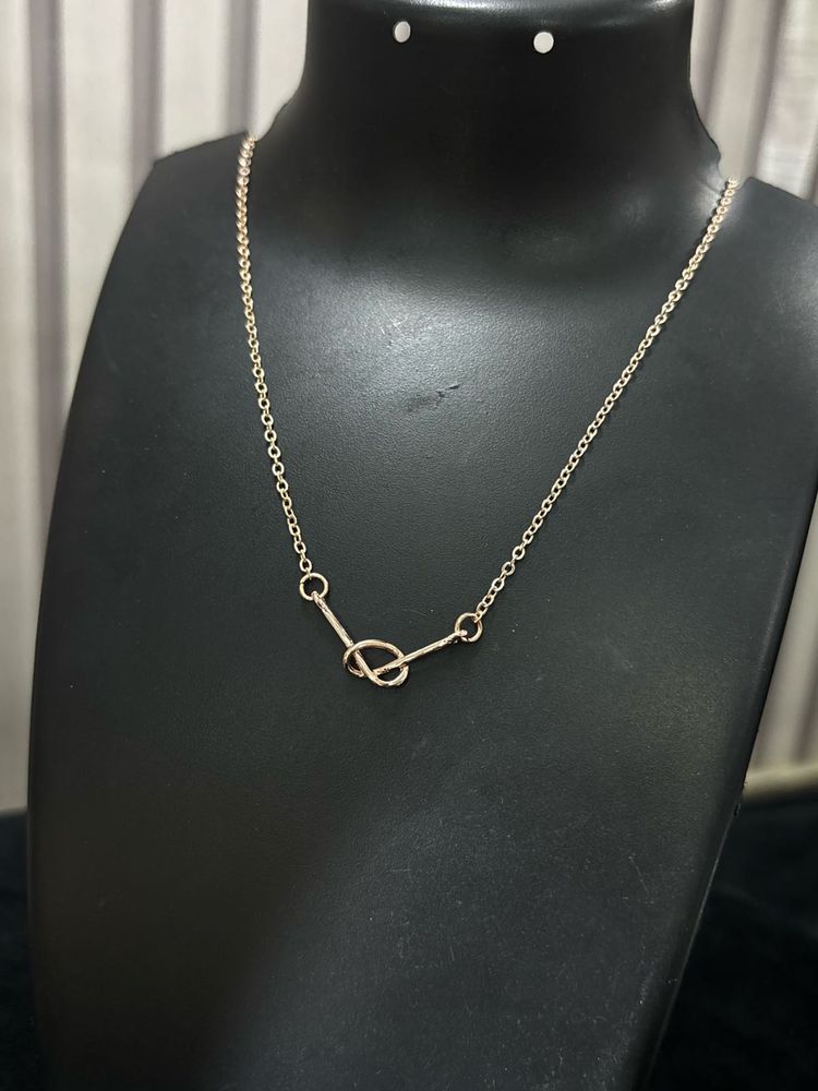 Knot Silver Chain