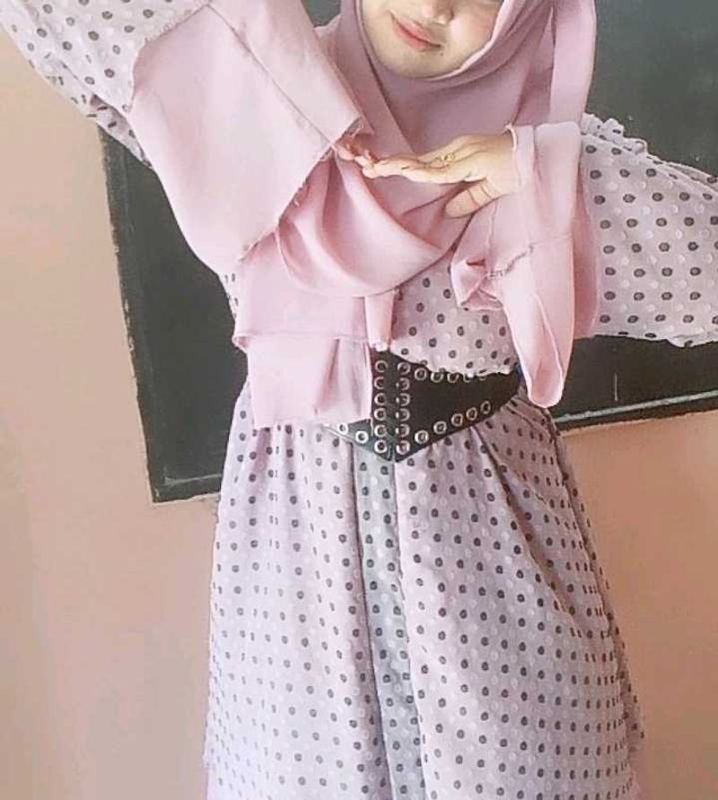 Pink 🩷 Abaya For Girls