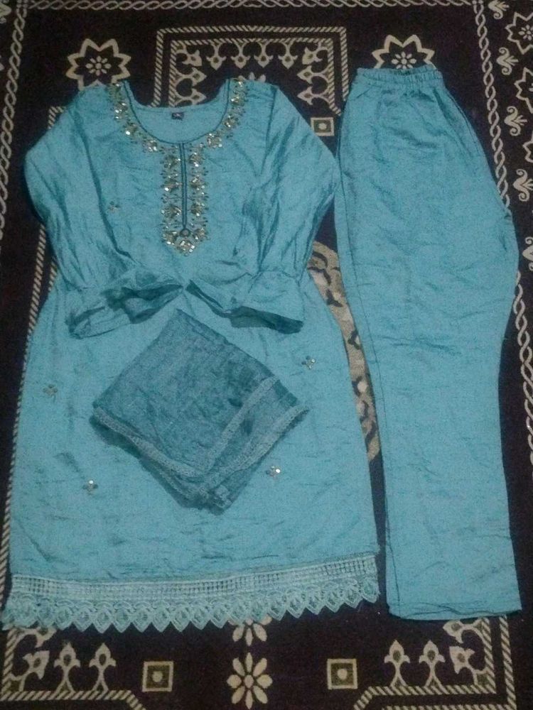 Teal Embellished pant Suit set
