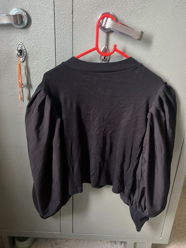 Black Puff Sleeve Top