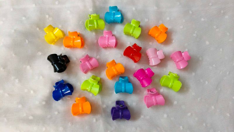 Colorful Bow Shaped Hair Claws (22 pieces)
