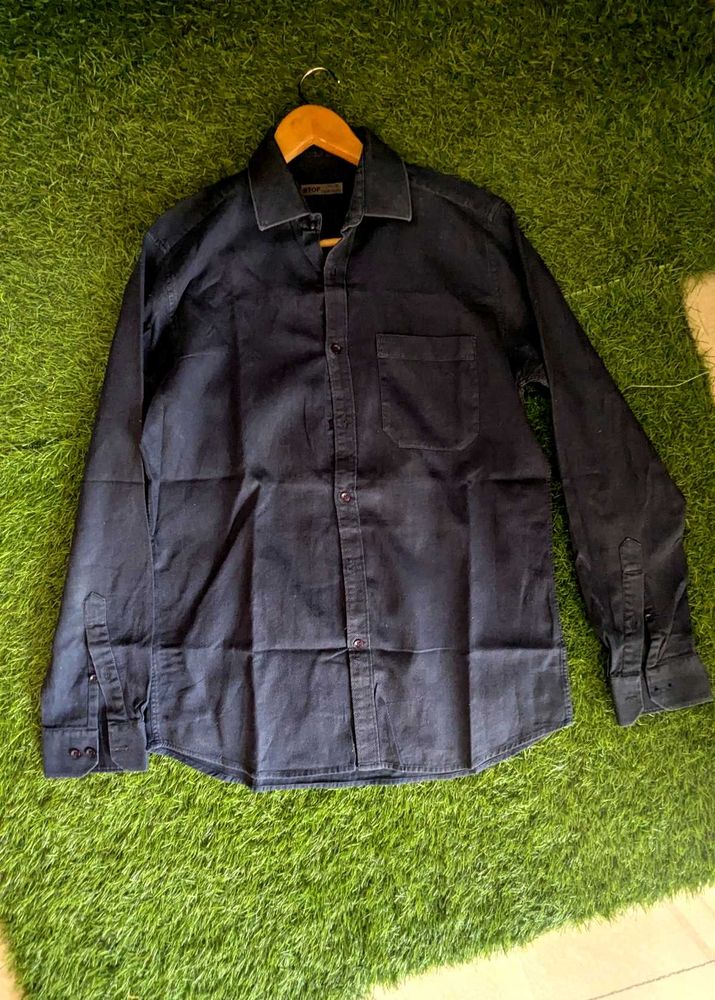 Men&#39;s Long Sleeve Button-Down Shirt