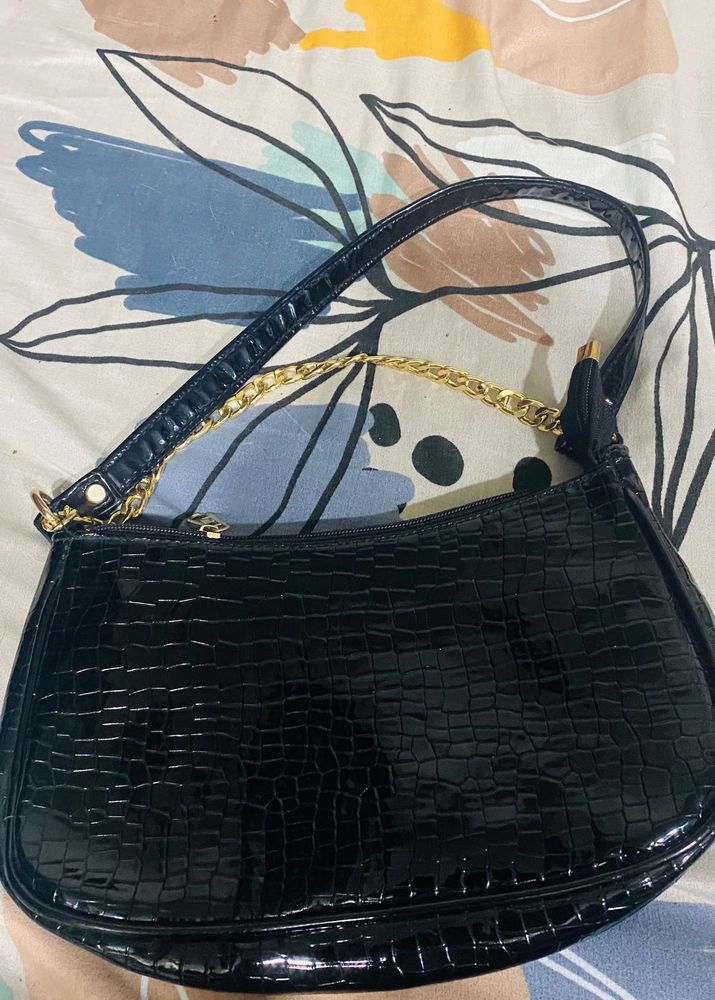 Chic Black Shoulder Bag