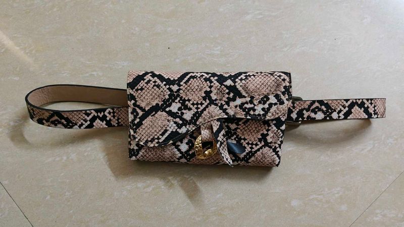 Snake belt bag