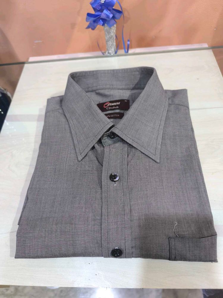 100% Cotton Grey Shirt Of Ozemberg Brand.