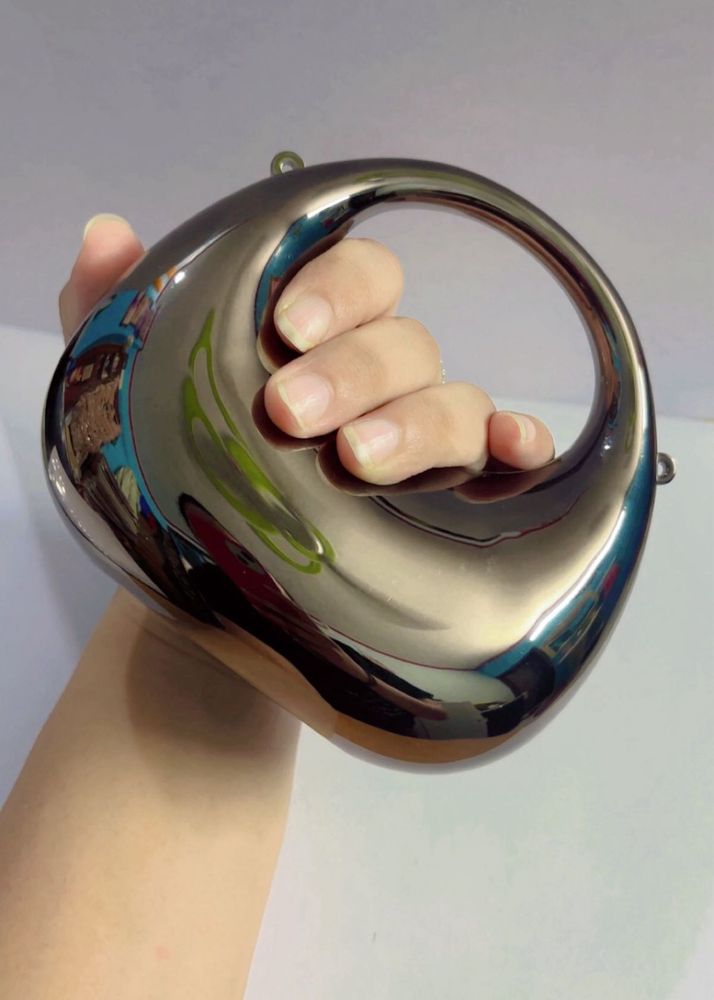 Metallic Circle Clutch