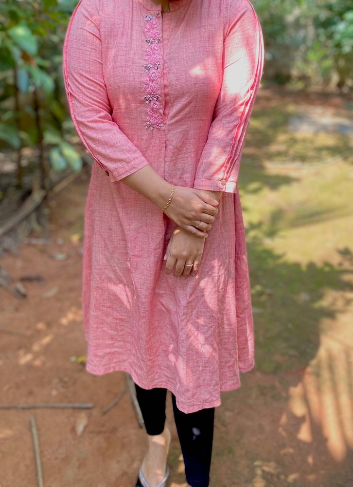 Elegant Pink Embroidered Kurti