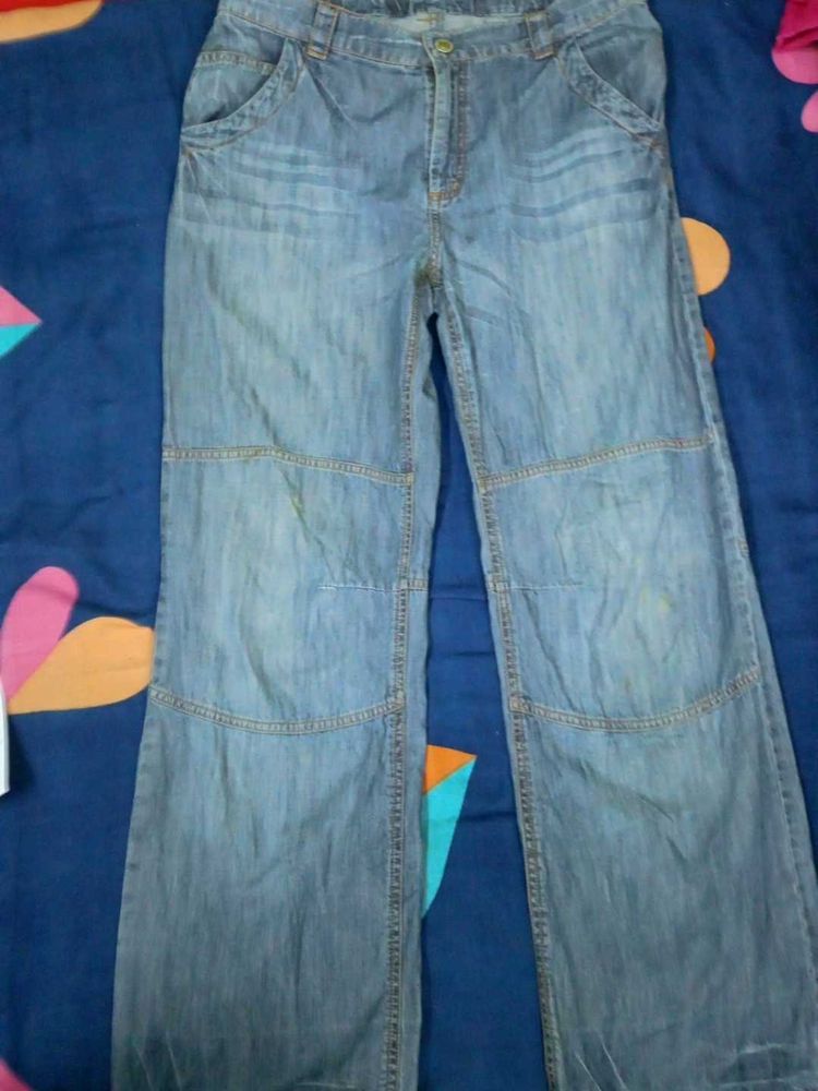 Light Wash Wide Leg Jeans