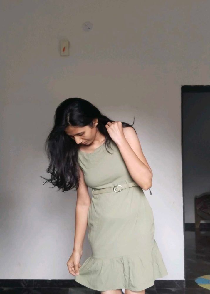 Green Sleeveless Casual Dress