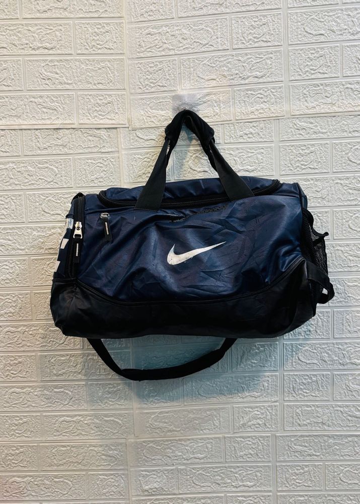 🇦🇺 Nike Imported Traveling Bag