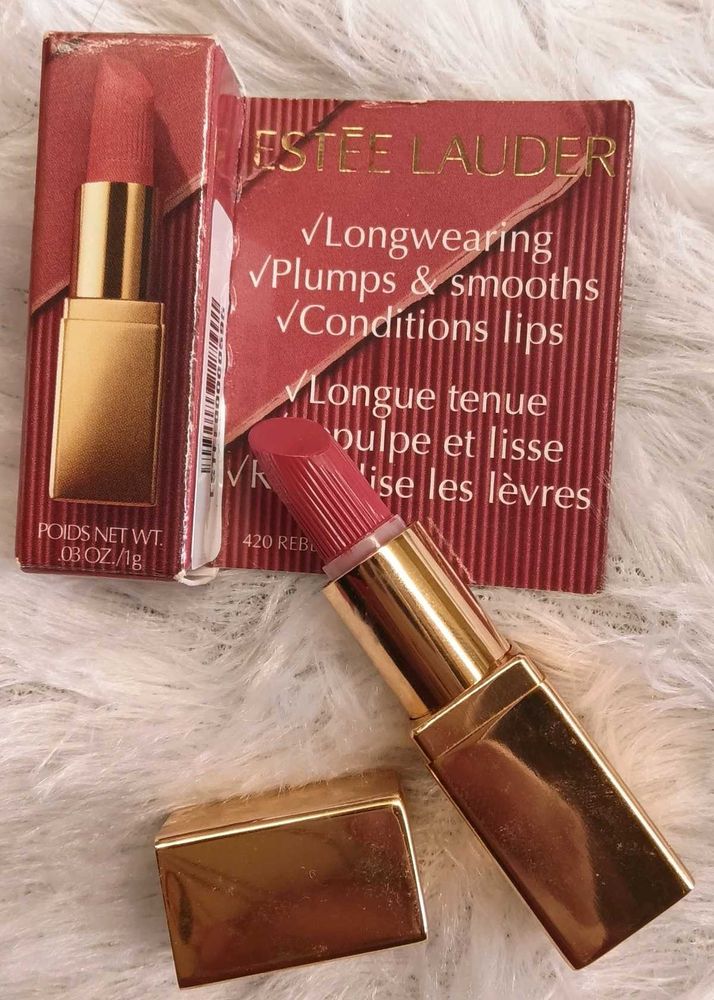 Estee Lauder Lipstick