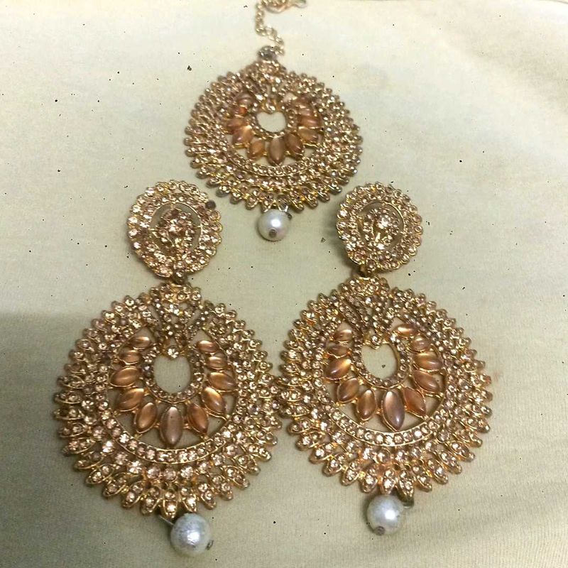 Golden Jewelry Set
