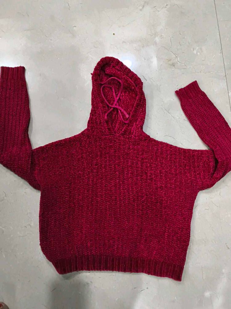 Red crop Knit Hoodie