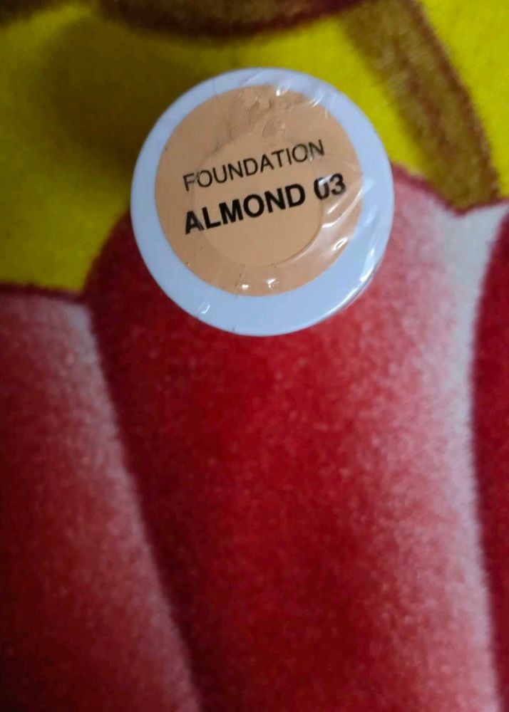 Foundation - Almond 03