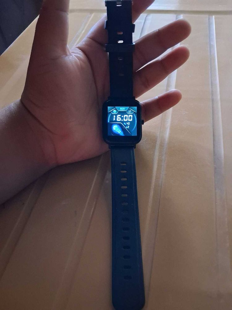 Zebronics Smart Watch