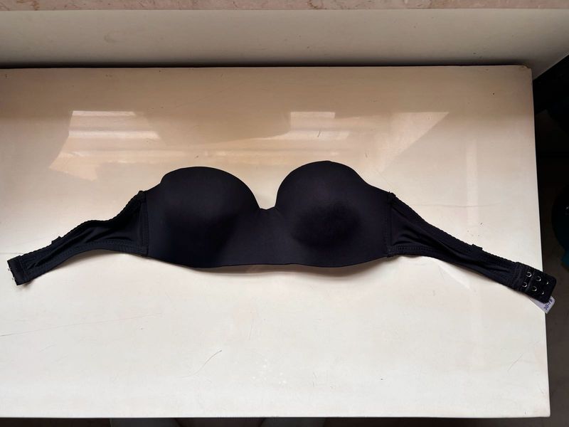 Black Strapless Bra