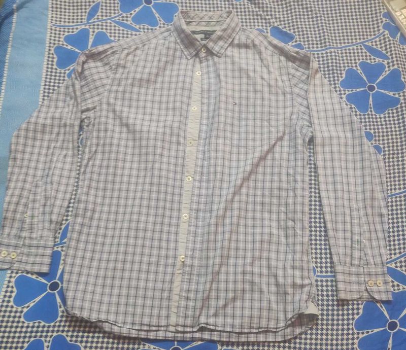 Tommy Hilfiger Shirt Chest 40Inch