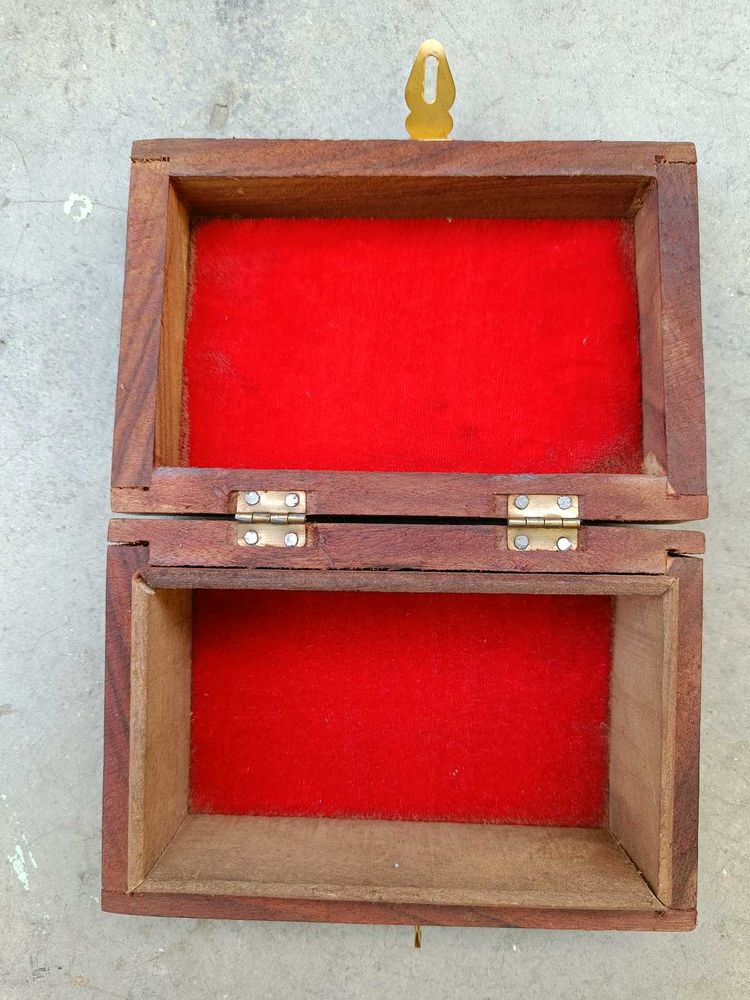 Handcrafted Wooden Keepsake Box