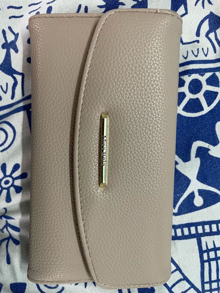 Elegant Sling Wallet