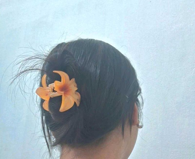 flower claw clip