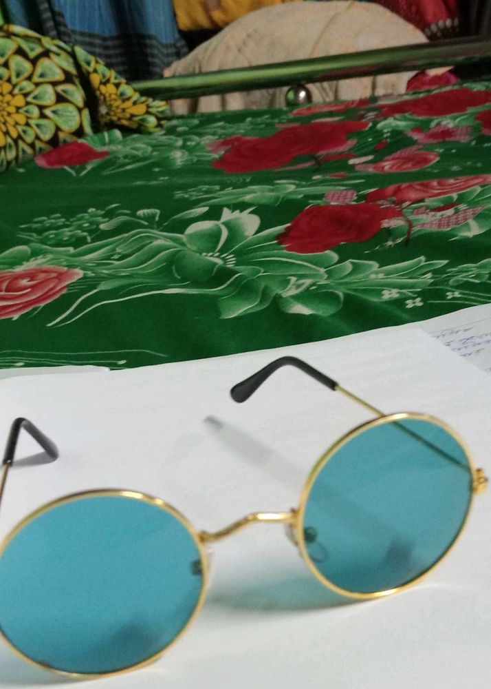 Blue Lens Round Sunglasses